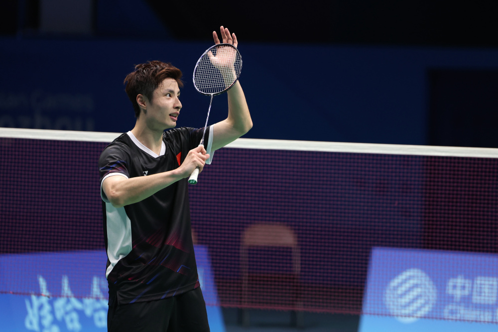 持球挡拆中 持球挡拆中